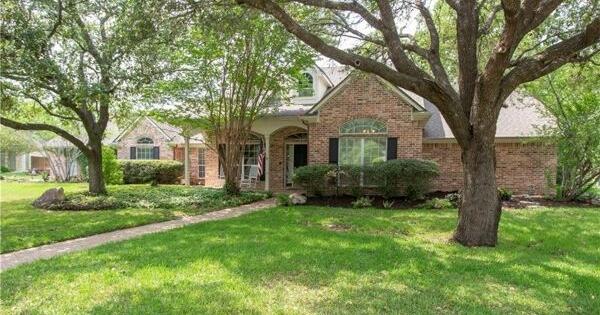 Expensive homes on the market in Waco | Local News