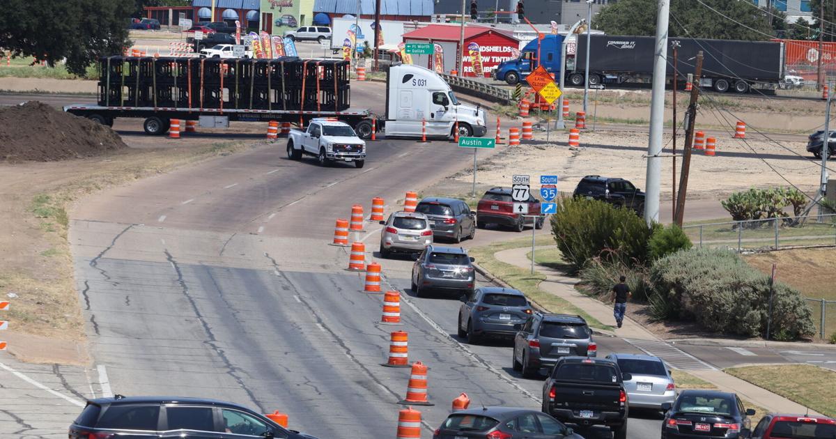 Mike Copeland: Restaurants deal with I-35 mess; antiques on Austin; robo-delivery; Makers Market