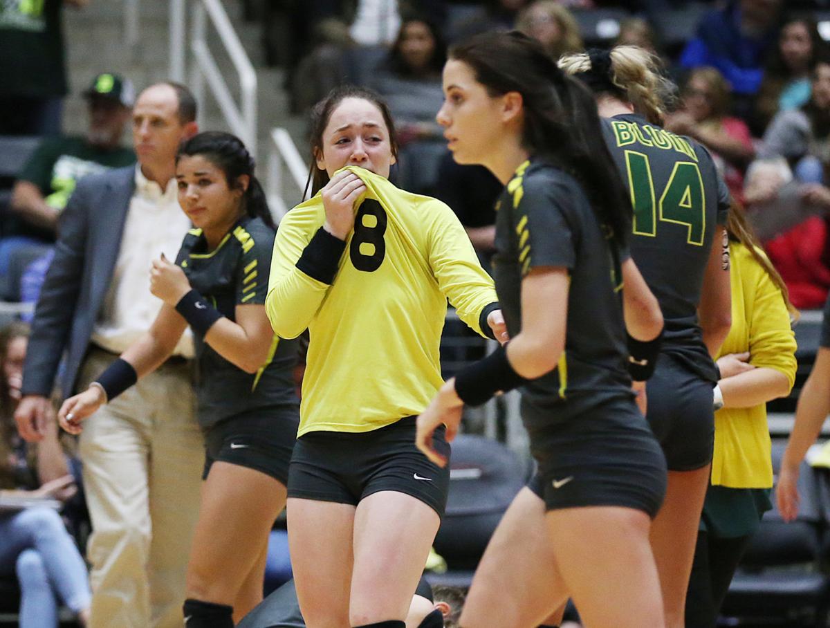Blum engulfed by Bronte's comeback wave, 31, in 1A volleyball final