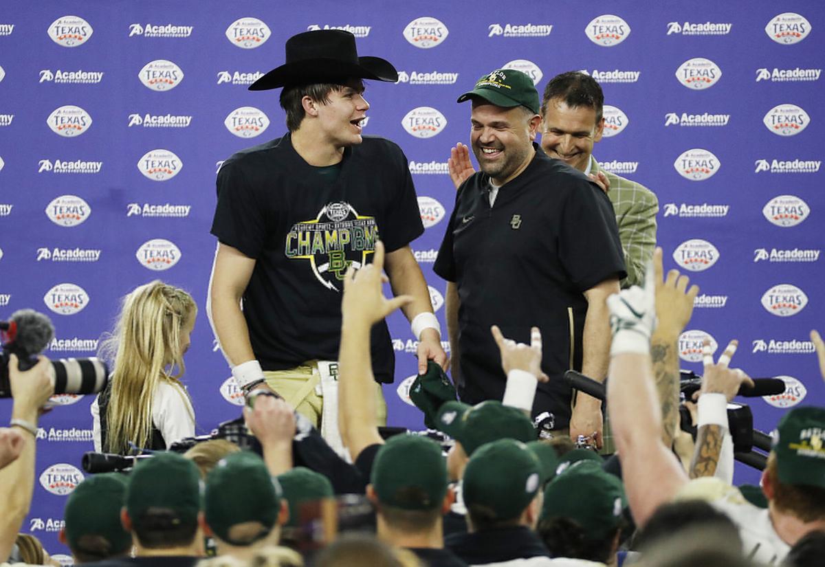 Draft caps triumphant day for Vanderbilt