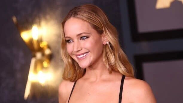 Jennifer Lawrence Comic Porn - Why Jennifer Lawrence Almost Turned Down 'The Hunger Games'