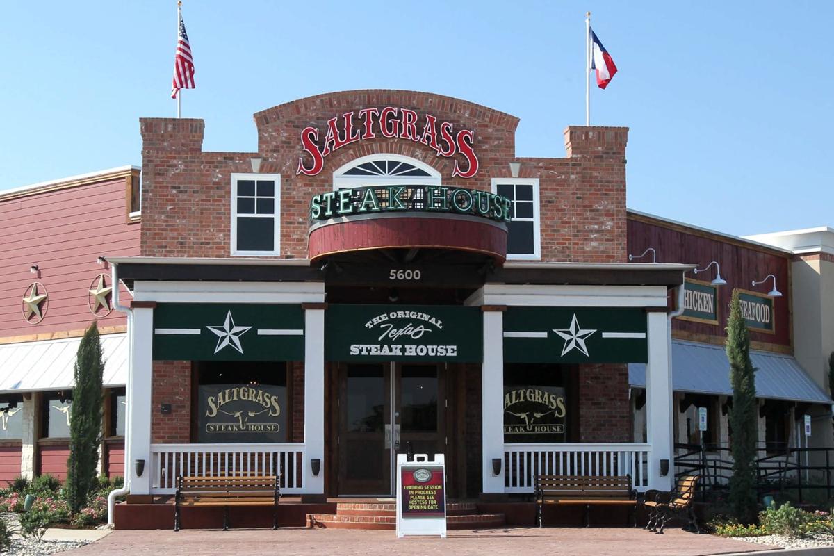 Legends Outlets opens new barbecue, seafood restaurants