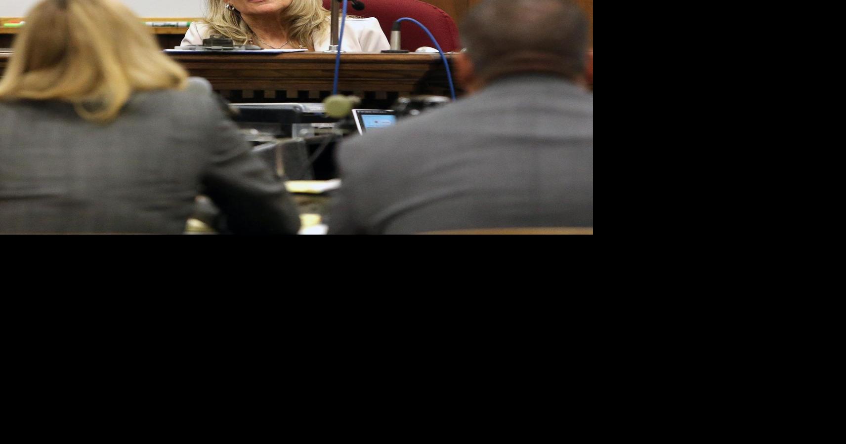 Judge allows evidence of bank embezzlement in Graf retrial
