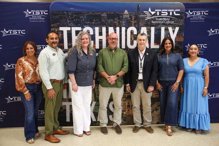 Five TSTC in Harlingen employees receive Chancellor’s Cornerstone Award