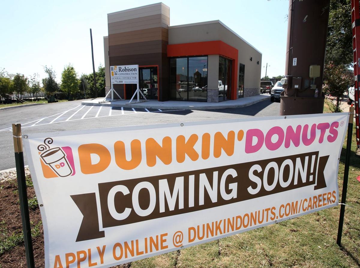 Dunkin Donuts Poised To Open Oct 4 In Waco Business News Wacotrib Com