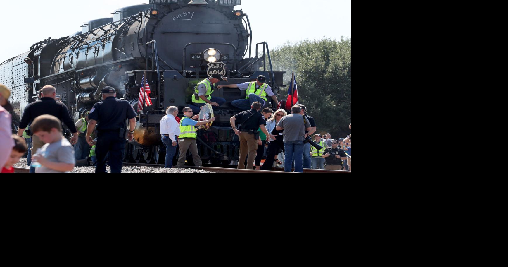 Union Pacific’s Big Boy engine wows crowds in Marlin, West