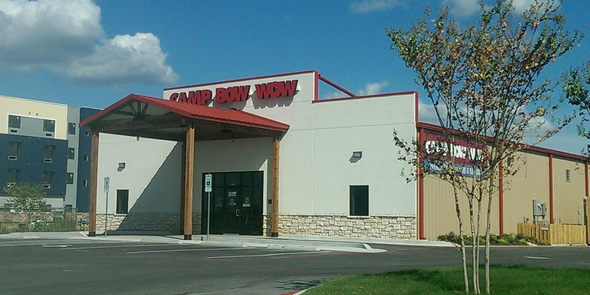 new-luxury-venue-for-dogs-camp-bow-wow-waco-mike-s-marketplace