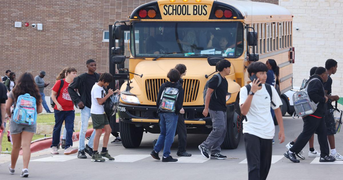 Many Waco-area public schools face enrollment declines