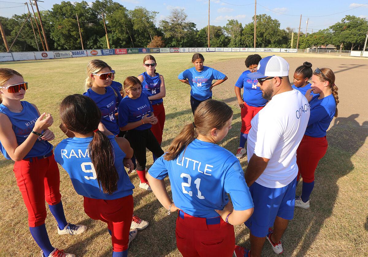 Ready for the challenge' — Midway softball all-stars headed back to World  Series