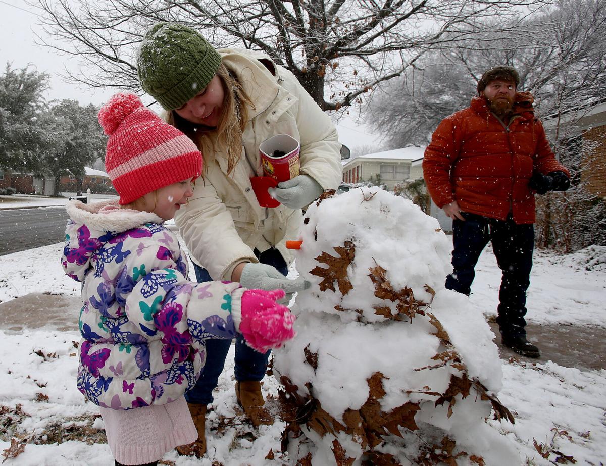 Waco Gets Heaviest Snow In Decades As Schools Cameron Park Close Local News Wacotrib Com Waco Gets Heaviest Snow In Decades As Schools Cameron Park Close Local News Wacotrib Com