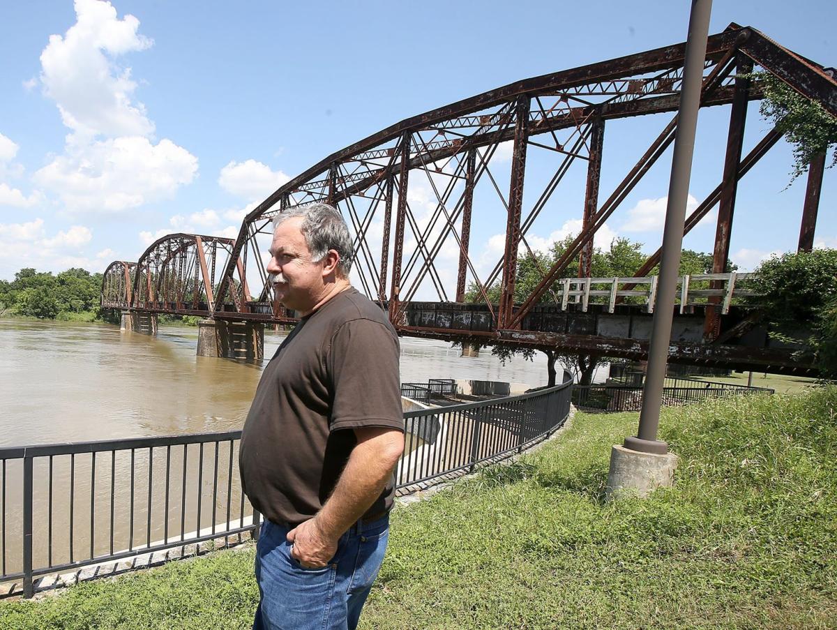 Waco developer to donate Cotton Belt railroad bridge, land for Brazos
