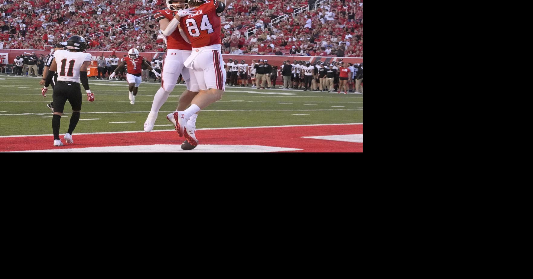 Baylor basketball's Caleb Lohner finds end zone at Utah