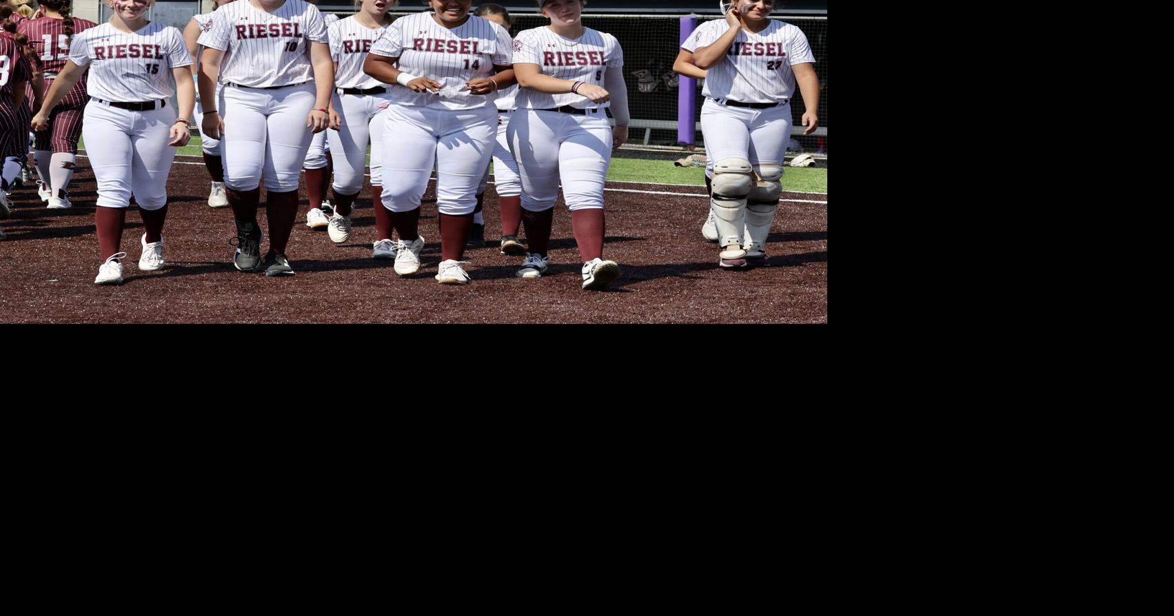 Riesel run-rule win earns spot in softball state title game