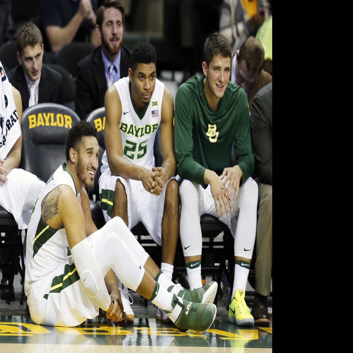 No 4 Bears Playing Loose Together As Holiday Break Arrives