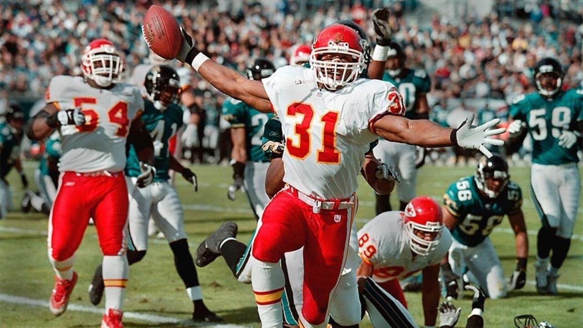 2013 NFL Hall Of Fame Finalists: Priest Holmes Becomes Available