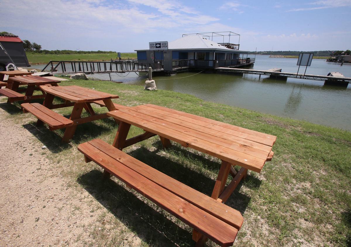 The Minnow restaurant at Lake Waco Marina back up and running swimmingly