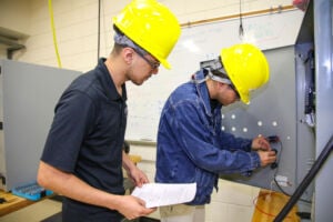 TSTC trains students to power manufacturing’s future