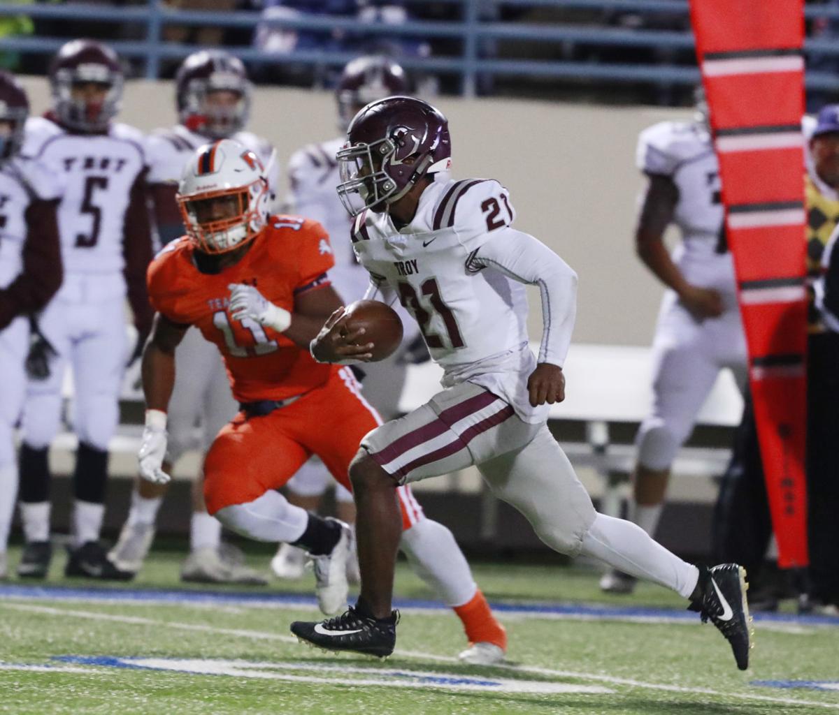 Troy Snuffs Out Teague 44 17 In Bi District Round High School