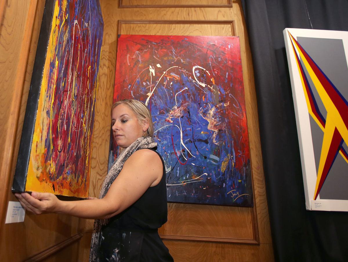 Reopened Waco art gallery works with access limits