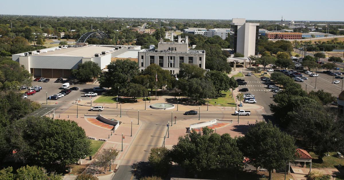Waco OKs $500K to plan development around Heritage Square, municipal building