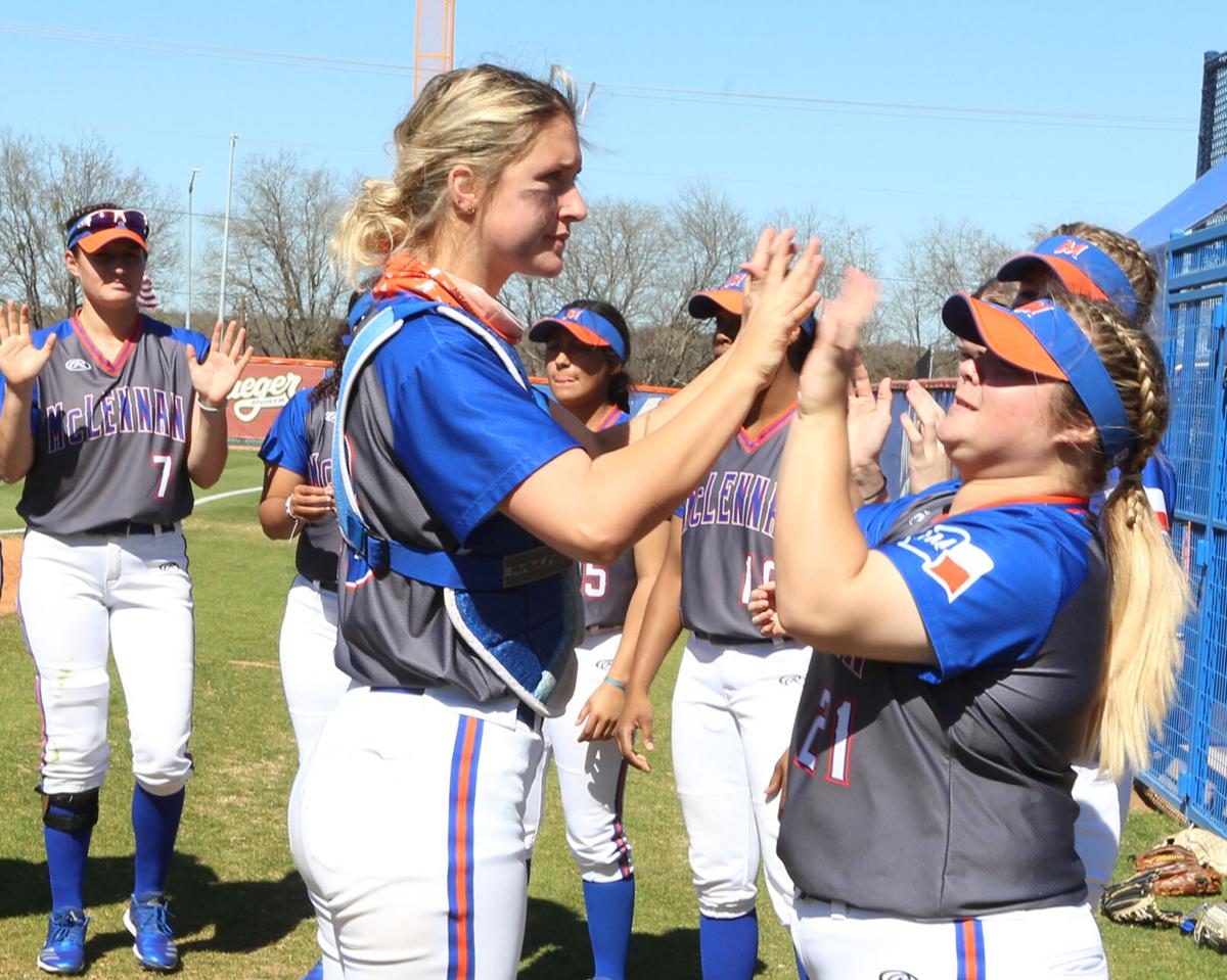 Brice Cherry Softball Family Embraces Mcc S Unbreakable Catcher Mcc Wacotrib Com Brice Cherry Softball Family Embraces Mcc S Unbreakable Catcher Mcc Wacotrib Com