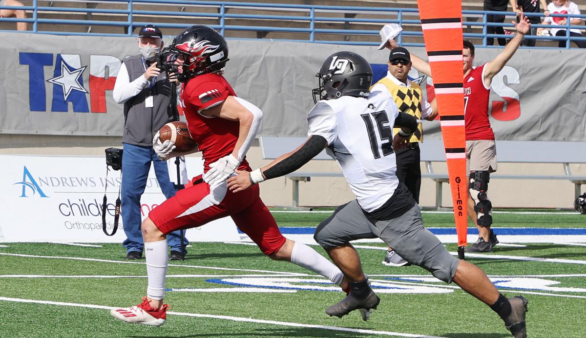 Hey, They Can Tackle Too: Six-Man Players Understand Importance Of Getting  Guys To Ground
