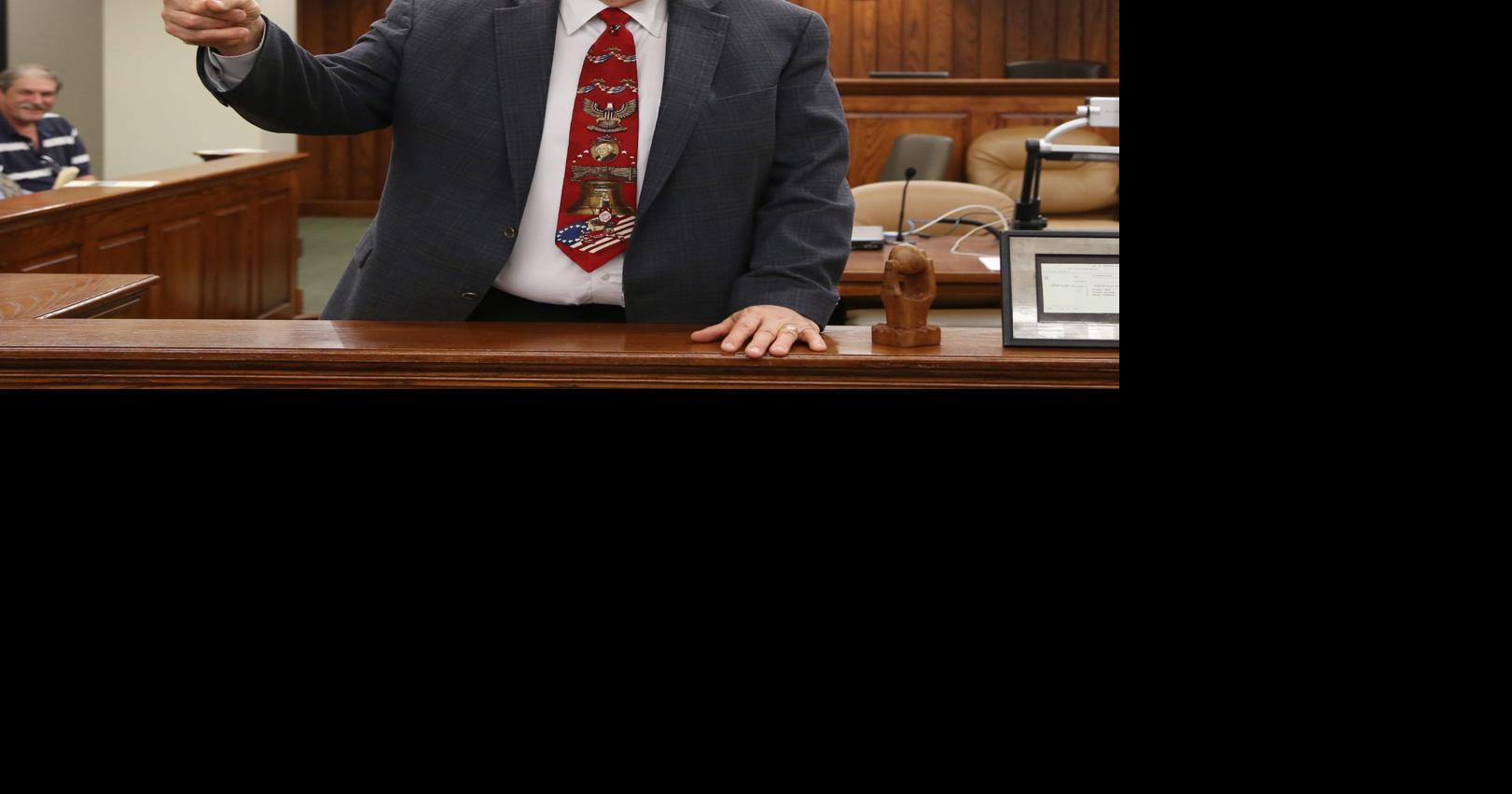 County court-at-law judge to retire midterm