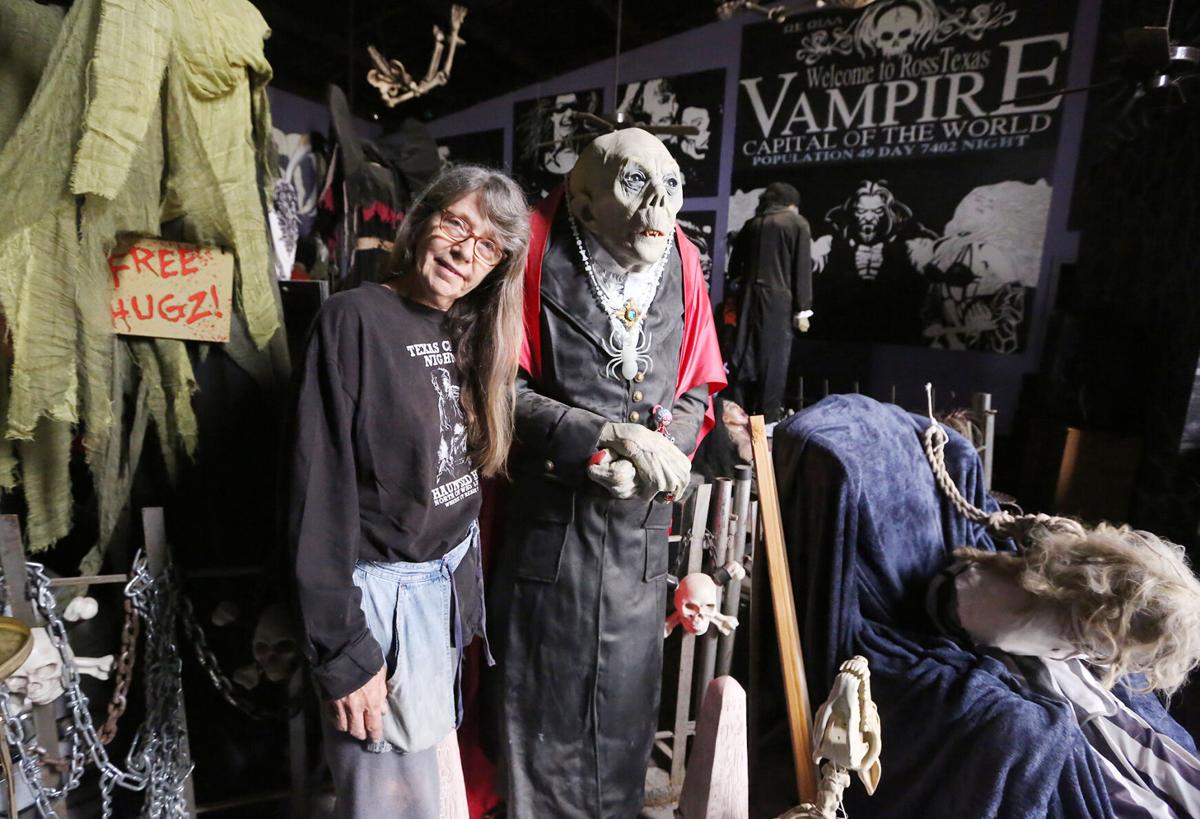 Waco Haunted House For Sale After Three Decades Of Love And Terror Local News Wacotrib Com
