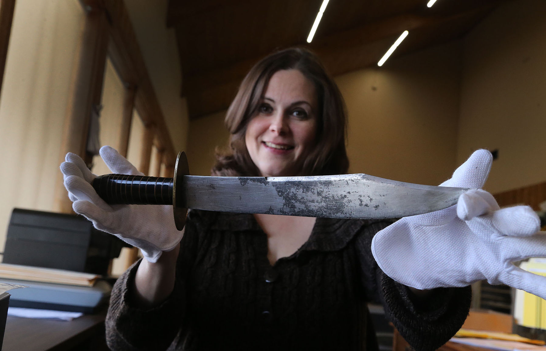 jim bowie's actual knife