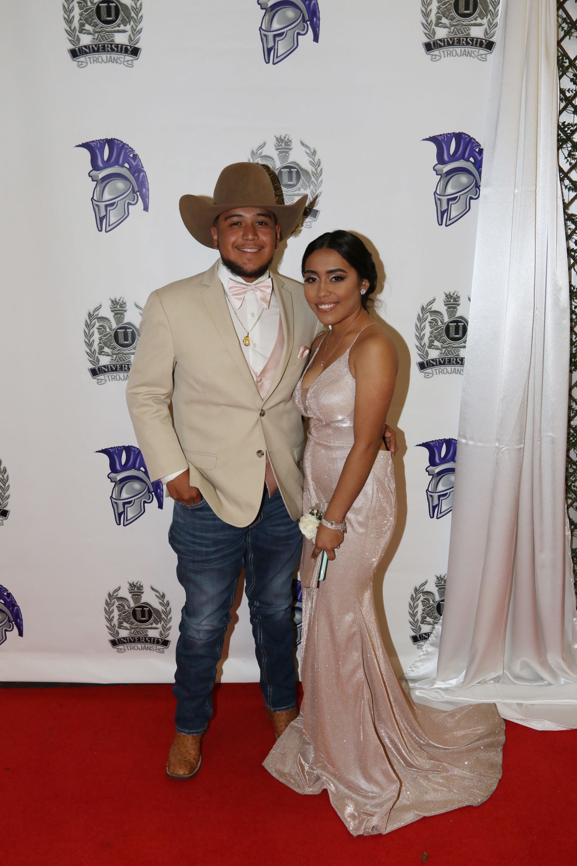 University-Red Carpet-0180.JPG