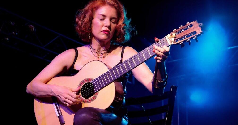 Guitarist Sue Foley pays tribute to women guitarists in TMC show
