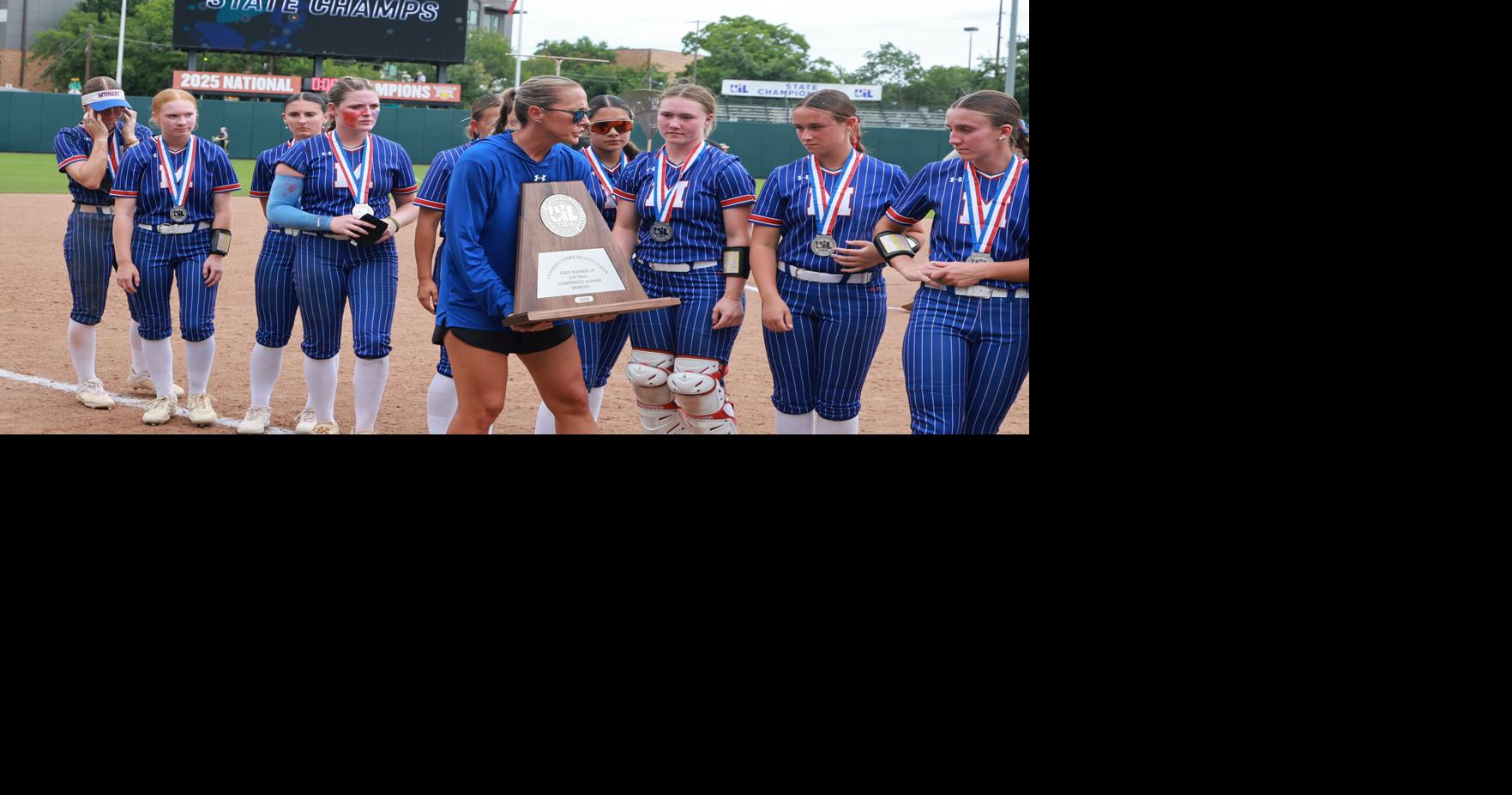Midway softball's comeback bid comes up short in 6A state championship