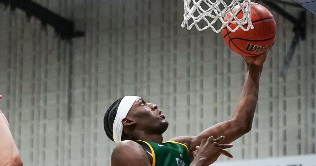 Baylor powers to second blowout in span of two days