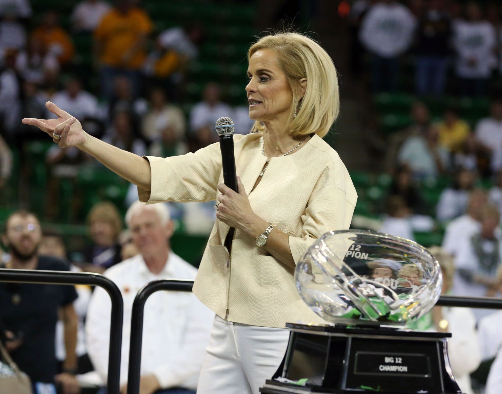 Emotional Mulkey: 'My Heart Goes Out To Victims' | Baylor | Wacotrib.com