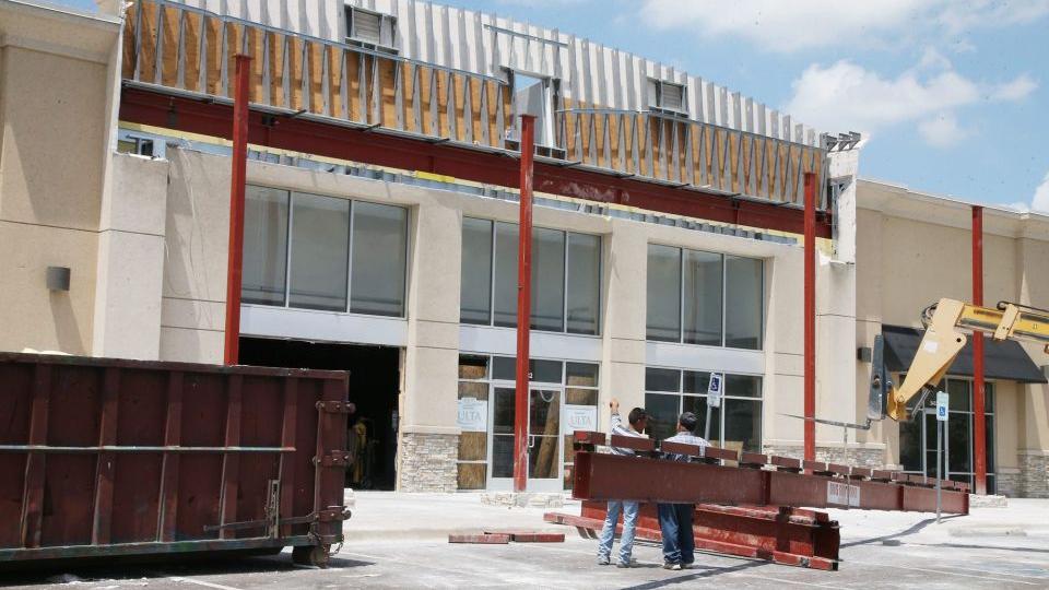 Gap to leave Richland Mall for Central Texas Marketplace