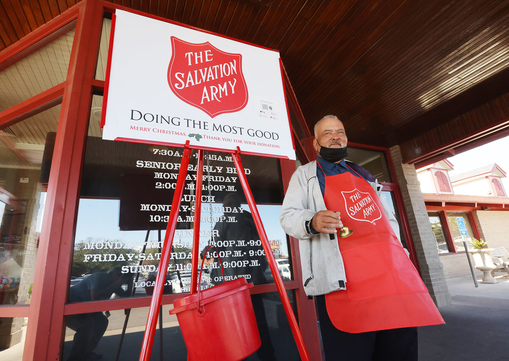 Waco-area News Briefs: Salvation Army Seeking Volunteer Bell Ringers