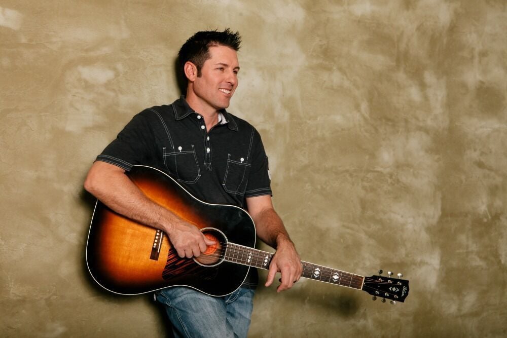 Casey Donahew's 'Wild Ride' keeps going past 15