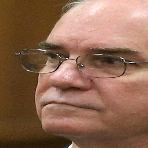 Parole Board Denies Graf S Request To Remove Ankle Monitor Crime