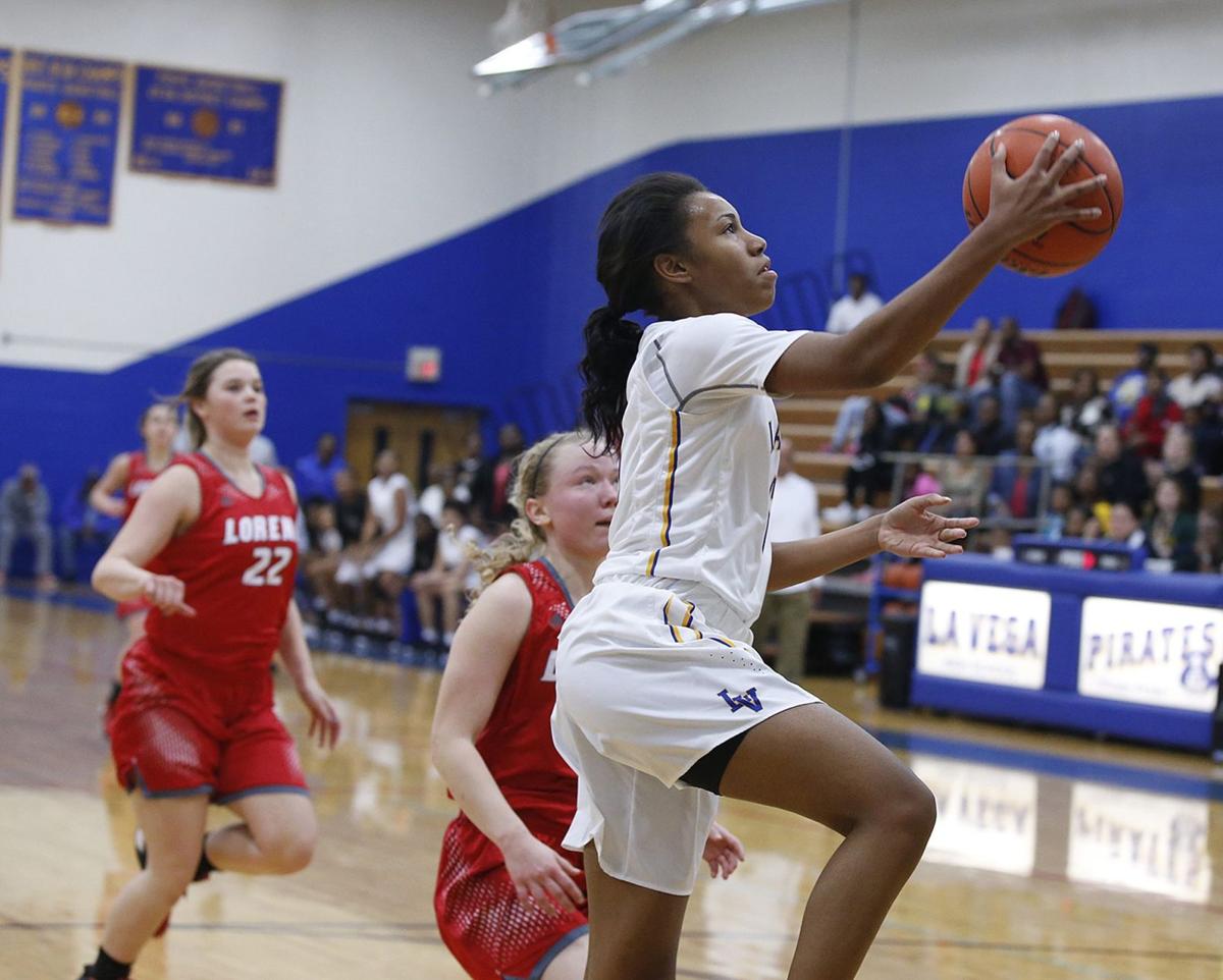 No. 3 La Vega girls rout Lorena in district contest, 6626 High