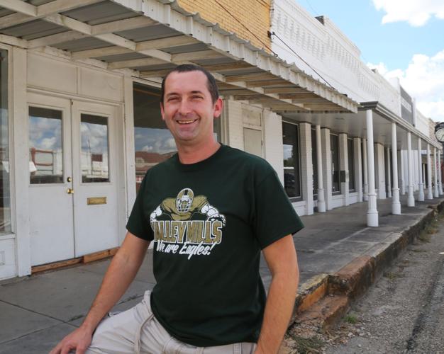 Valley Mills mayor confronts past, present in ongoing town strife