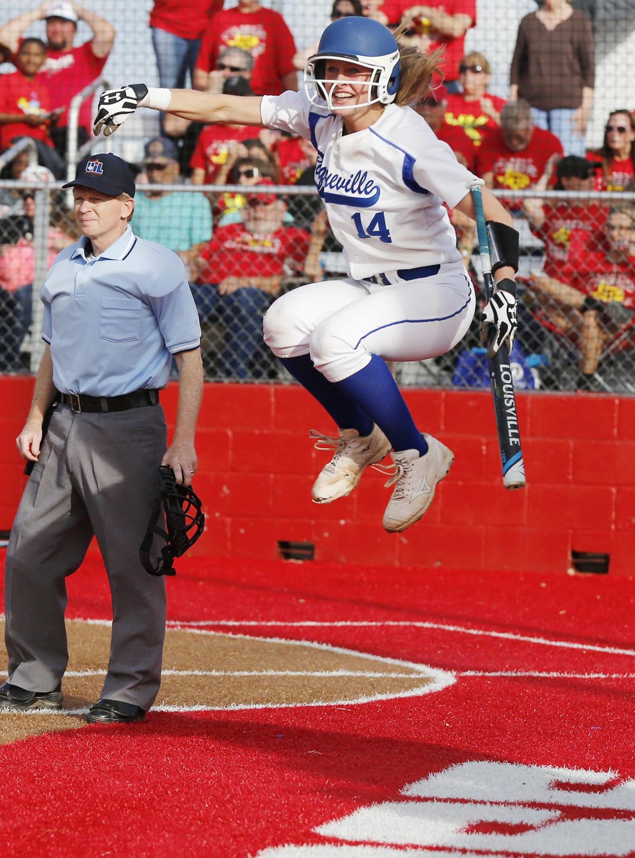 Bosqueville Bounces To State After 1-0 Trenton Thriller | High School ...