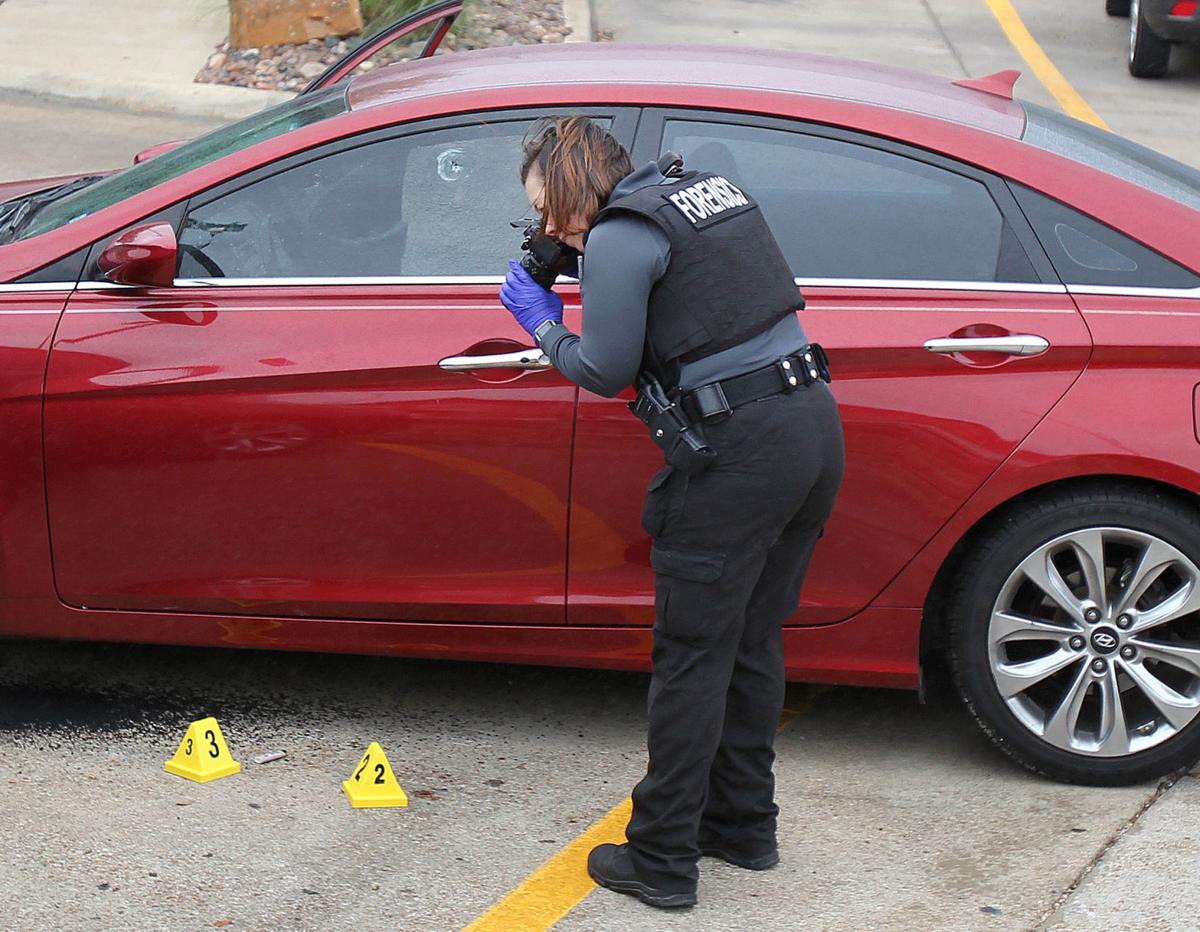 Man Dies After Parking Lot Shooting Police Seek Suspects Crime Wacotrib Com [ 932 x 1200 Pixel ]