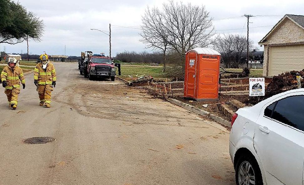 Construction crews hit gas line in West; leak capped