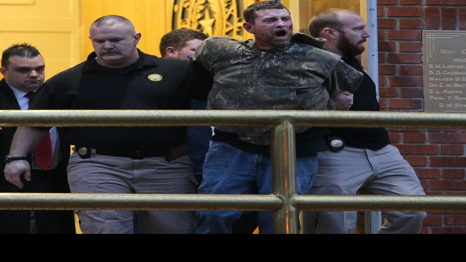 Son Grandson Dispute Charges After Outburst During Coble Execution Crime Wacotrib Com