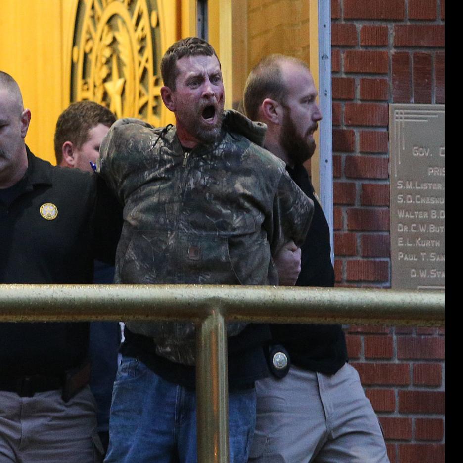 Son Grandson Dispute Charges After Outburst During Coble Execution Crime Wacotrib Com