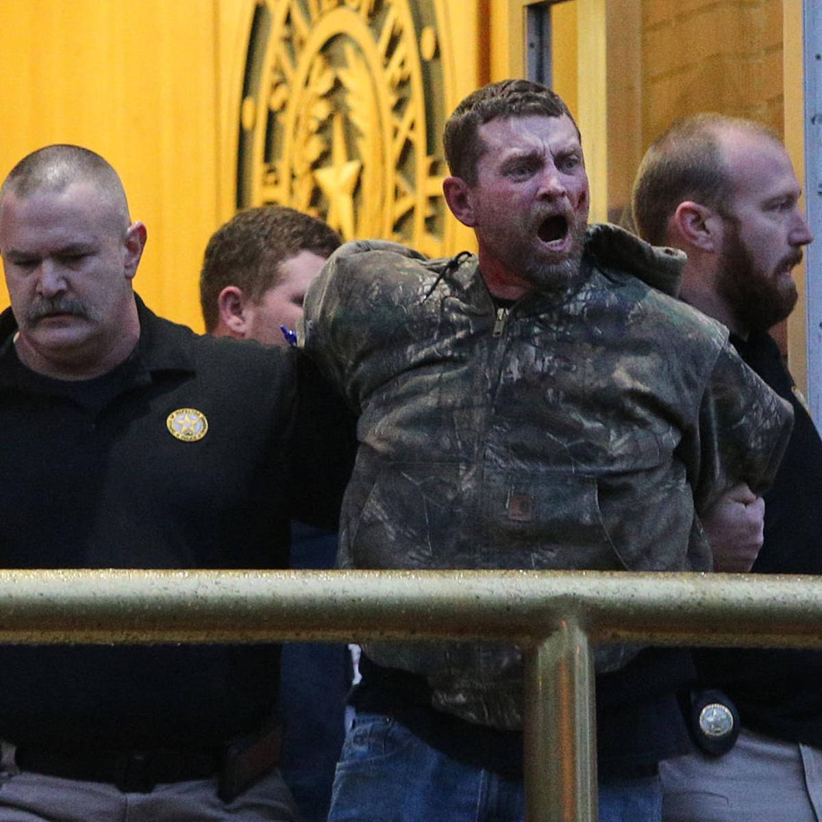 Son Grandson Dispute Charges After Outburst During Coble Execution Crime Wacotrib Com