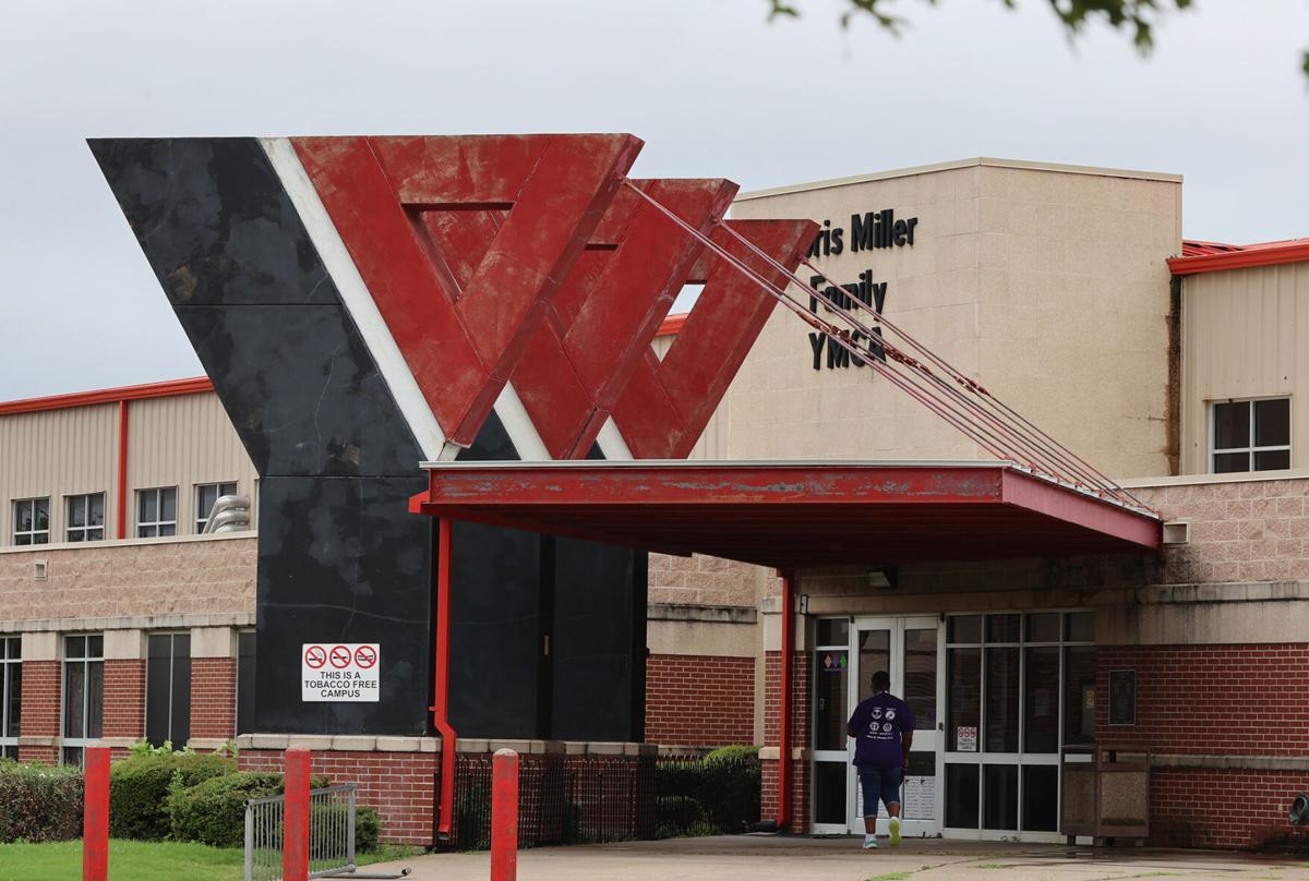 Waco To Buy Doris Miller Ymca For New Community Center Local Govt And Politics Wacotrib Com [ 808 x 1200 Pixel ]