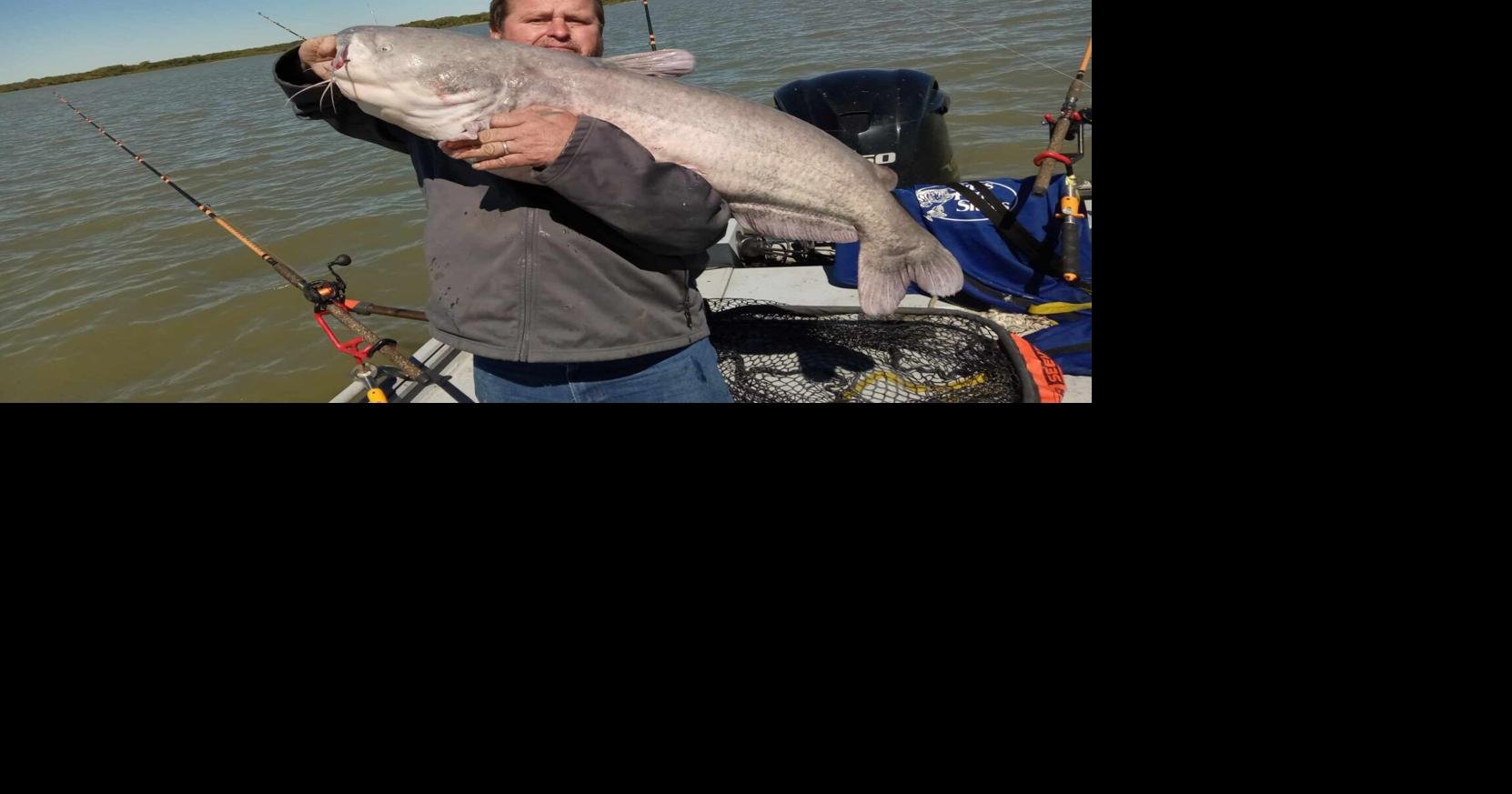Flagging Catfish Jugs - TexasBowhunter.com Community Discussion Forums