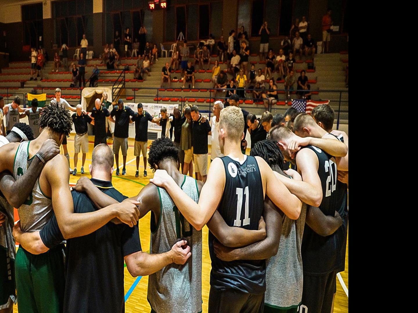 A Bellissimo Journey Baylor Men Bond Enjoy Culture On Italian