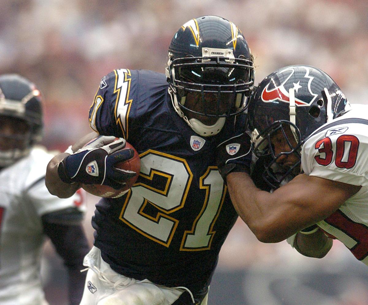 Former TCU Horned Frog LaDainian Tomlinson named a 2017 Pro Football Hall  of Fame finalist